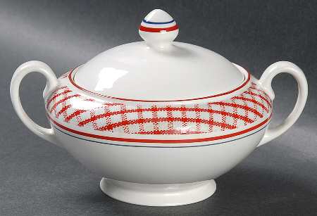 Homestead Sugar Bowl & Lid