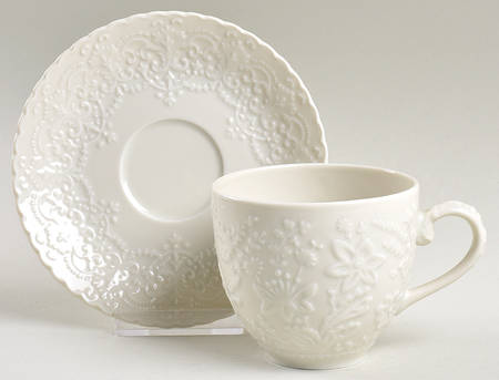 Megan Flat Cup & Saucer Set