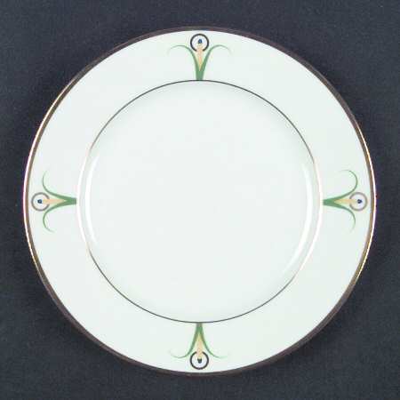 Lily Salad Plate