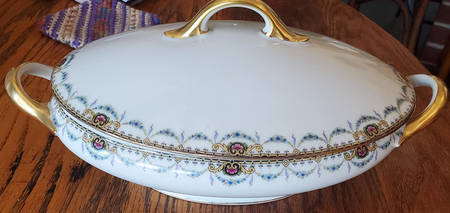 LSS10 Oval Covered Vegetable