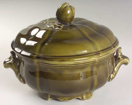 Louis XV Green Round Covered Vegetable
