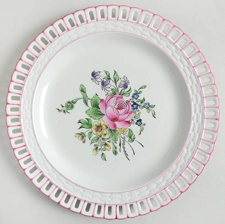 Old Strasbourg (Off White Background) Pierced Edge Luncheon Plate