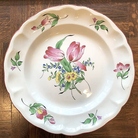 Old Strasbourg (Off White Background) 11" Chop Plate (Round Platter)