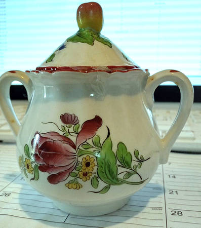 Old Strasbourg (Off White Background) Sugar Bowl & Lid