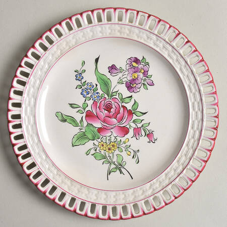Old Strasbourg (Off White Background) Pierced Dessert/Pie Plate