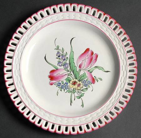 Old Strasbourg (Off White Background) Pierced Edge Luncheon Plate