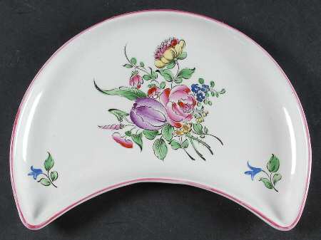 Old Strasbourg (Off White Background) Crescent Salad Plate