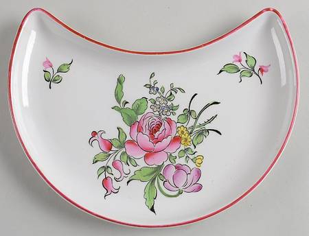 Old Strasbourg (Off White Background) Crescent Salad Plate