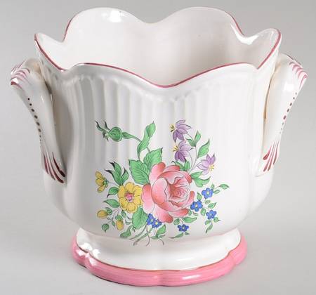 Old Strasbourg (Off White Background) 7" Cachepot