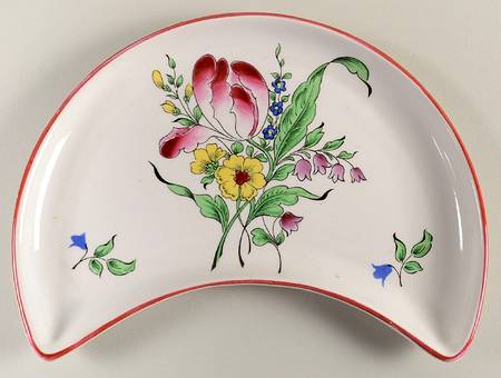 Old Strasbourg (Off White Background) Crescent Salad Plate