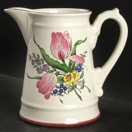 Old Strasbourg (Off White Background) 32 Oz Pitcher