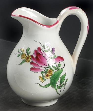 Old Strasbourg (Off White Background) 16 Oz Pitcher