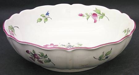 Old Strasbourg (Off White Background) 9" Round Vegetable Bowl