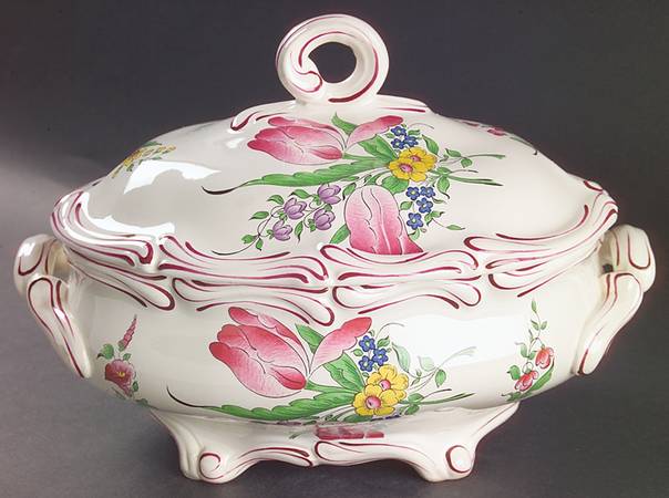 Old Strasbourg (Off White Background) Oval Tureen & Lid