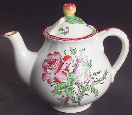 Old Strasbourg (Off White Background) Teapot & Lid