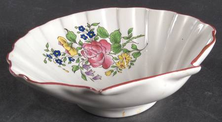 Old Strasbourg (Off White Background) Shell Shaped Dish