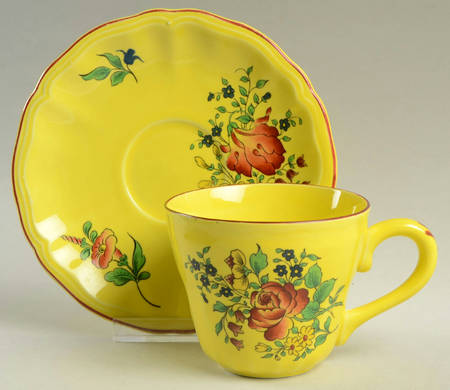 Old Strasbourg (Yellow Background, Roses) Flat Cup & Saucer Set