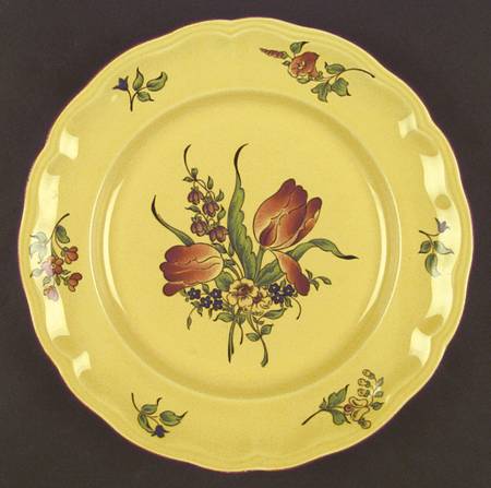 Old Strasbourg (Yellow Background, Roses) Dinner Plate