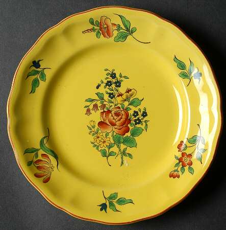 Old Strasbourg (Yellow Background, Roses) Salad Plate