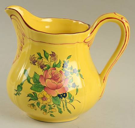 Old Strasbourg (Yellow Background, Roses) 40 Oz Jug