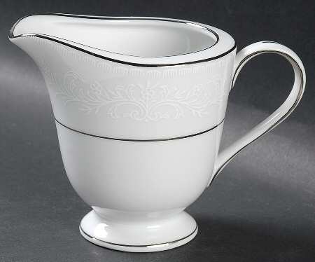 Alencon Creamer