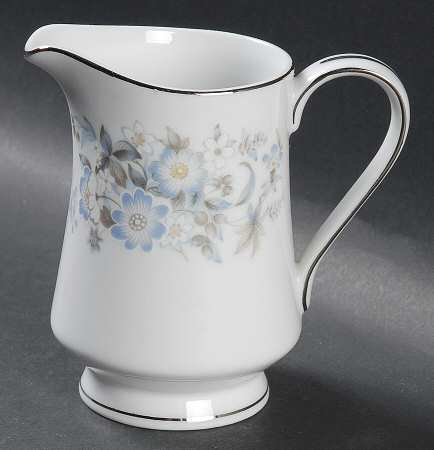Evening Breeze Creamer