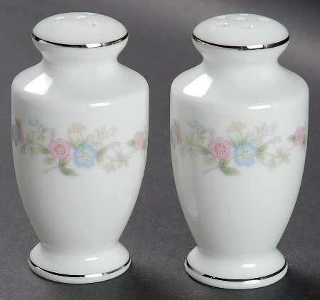 Heritage Salt & Pepper Set