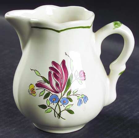 Tulipe Creamer