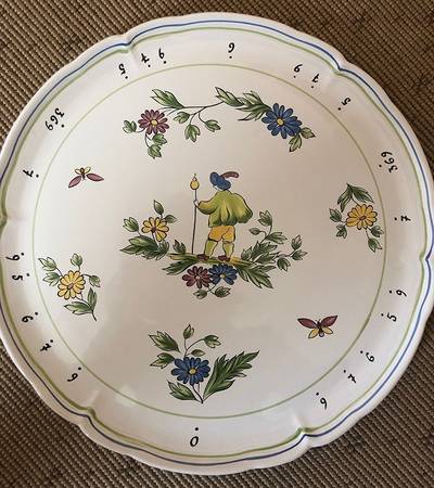 Moustiers Cake Plate