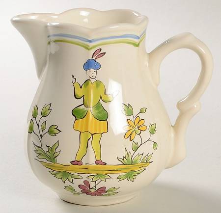 Moustiers Creamer
