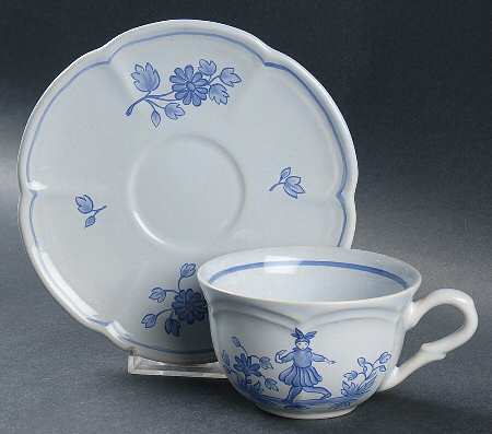 Viry Flat Cup & Saucer Set