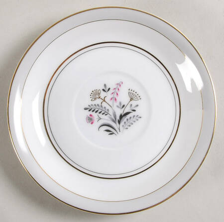 Queen Anne's Lace Saucer
