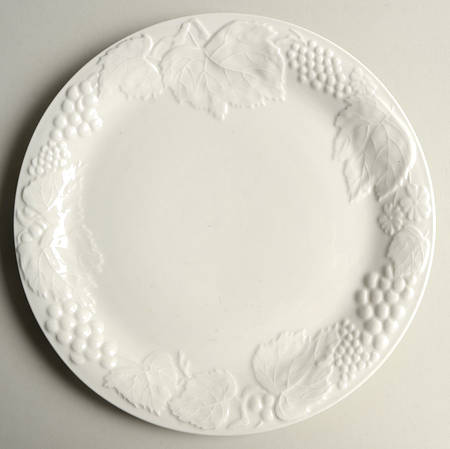 Sweet Vine Dinner Plate