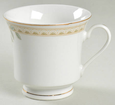 Melody Footed Cup