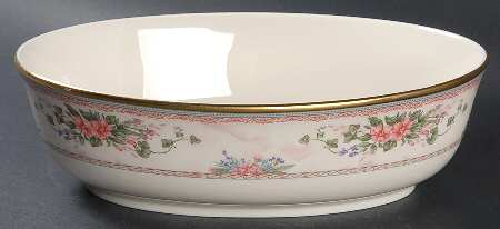Southampton Gardens 9" Oval Vegetable Bowl