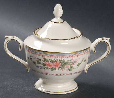 Southampton Gardens Sugar Bowl & Lid