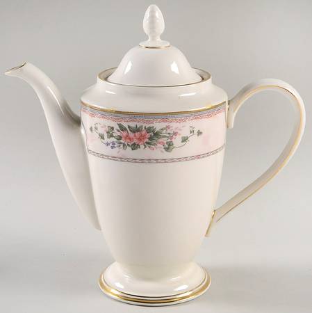 Southampton Gardens 1999 Shape Coffee Pot & Lid