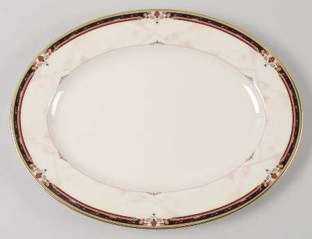 Highland Crossing 13" Oval Serving Platter