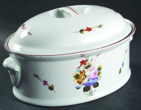 Winterthur 2 Quart Oval Covered Casserole