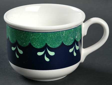 Bedazzle Emerald Flat Cup