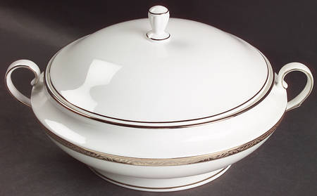 Landmark Platinum Round Covered Vegetable by Lenox