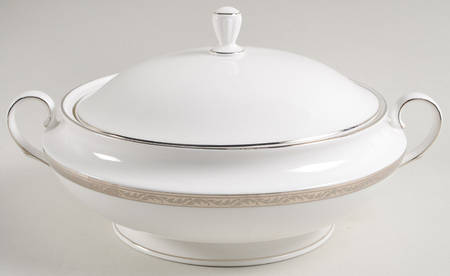 Landmark Platinum Round Covered Vegetable by Lenox
