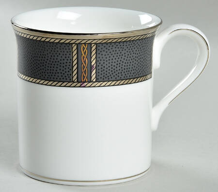Braided Elegance Mug
