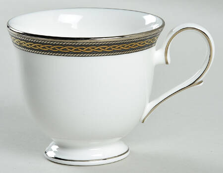 Braided Elegance Footed Cup