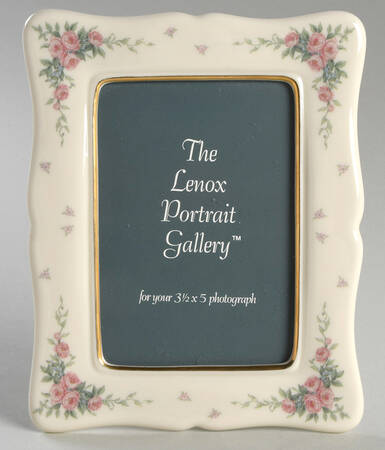 Petite Rose Frame Holds 3 1/2" X 5"