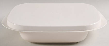Woven Traditions Red 11" Sqaure Baker & Plastic Lid