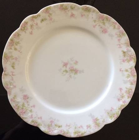LNT70 Luncheon Plate
