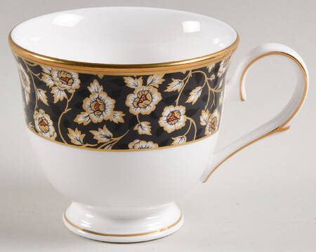 Golden Dynasty (White Background) Footed Cup