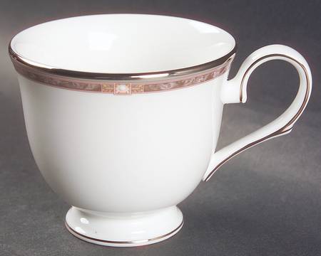 Pearlescence Platinum Footed Cup