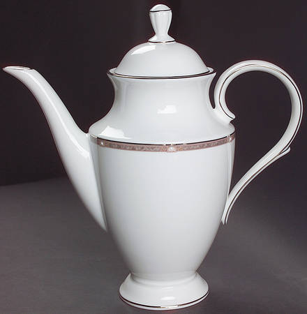 Pearlescence Platinum Coffee Pot & Lid